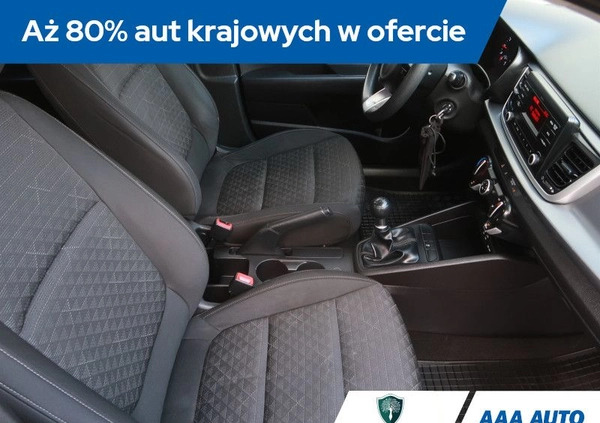 Kia Rio cena 41000 przebieg: 126181, rok produkcji 2018 z Szczecin małe 137